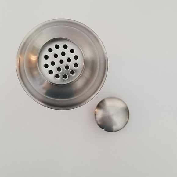 Oggi stainless steel silver dial a drink shaker 34 oz - Picture 5 of 6